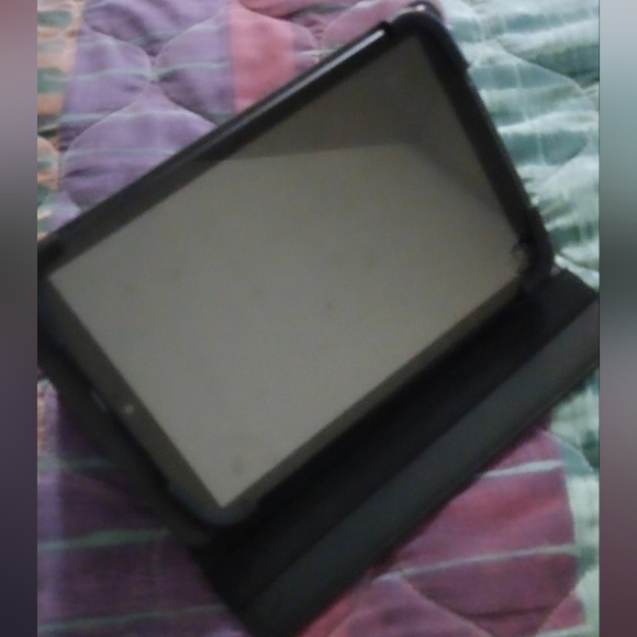 Tablet, Case, & Charger - Picture 3 of 5